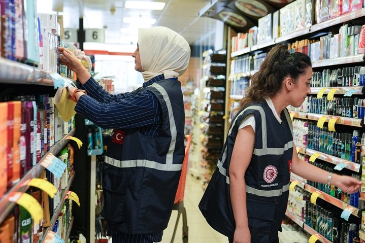 Ticaret'ten fahiş artışlara denetim ve ceza sürüyor