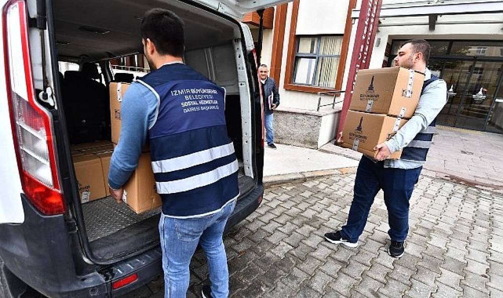 İzmir'de okullara hijyen seti desteği başlıyor