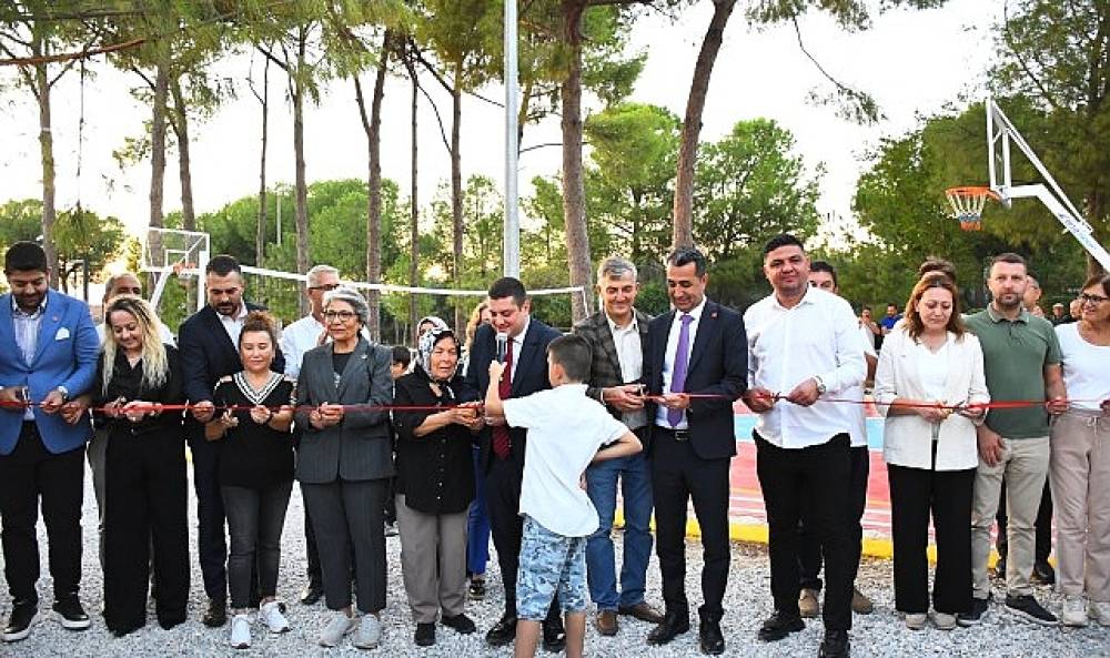 Torbalı Belediyesi'nden Şehitler Mahallesi'ne Yeni Sosyal Alan