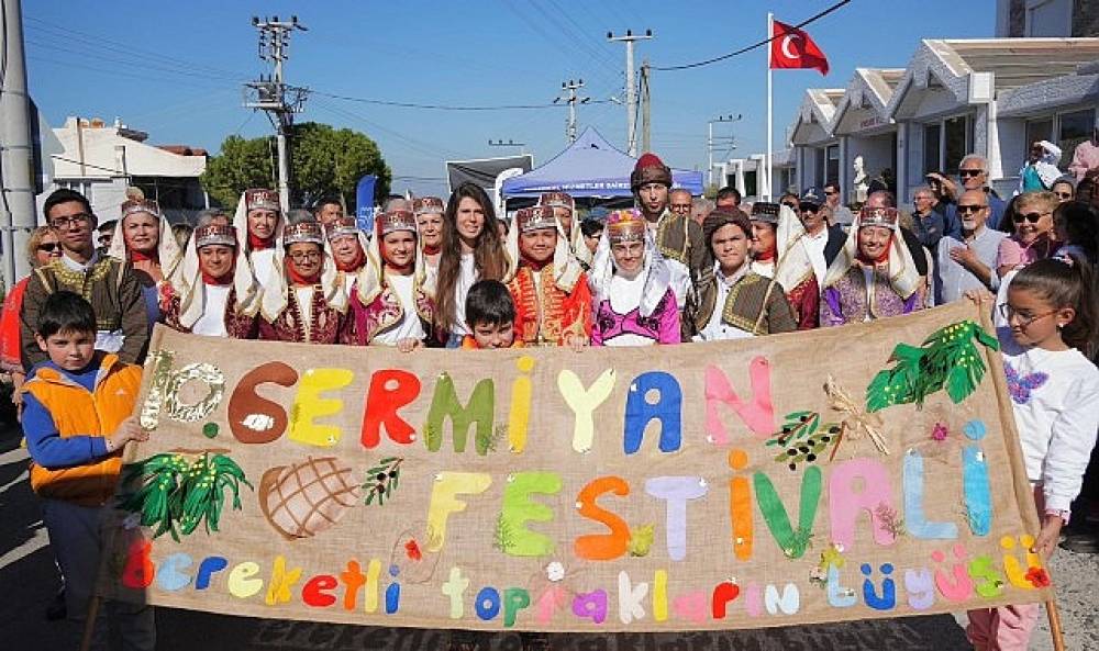 Çeşme'de 10. Germiyan Festivali Coşkusu 